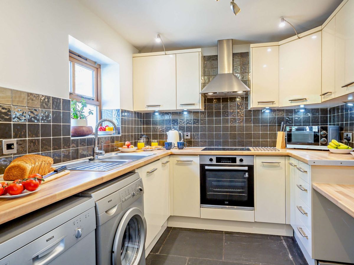Cennin Conwy, listing photograph 12