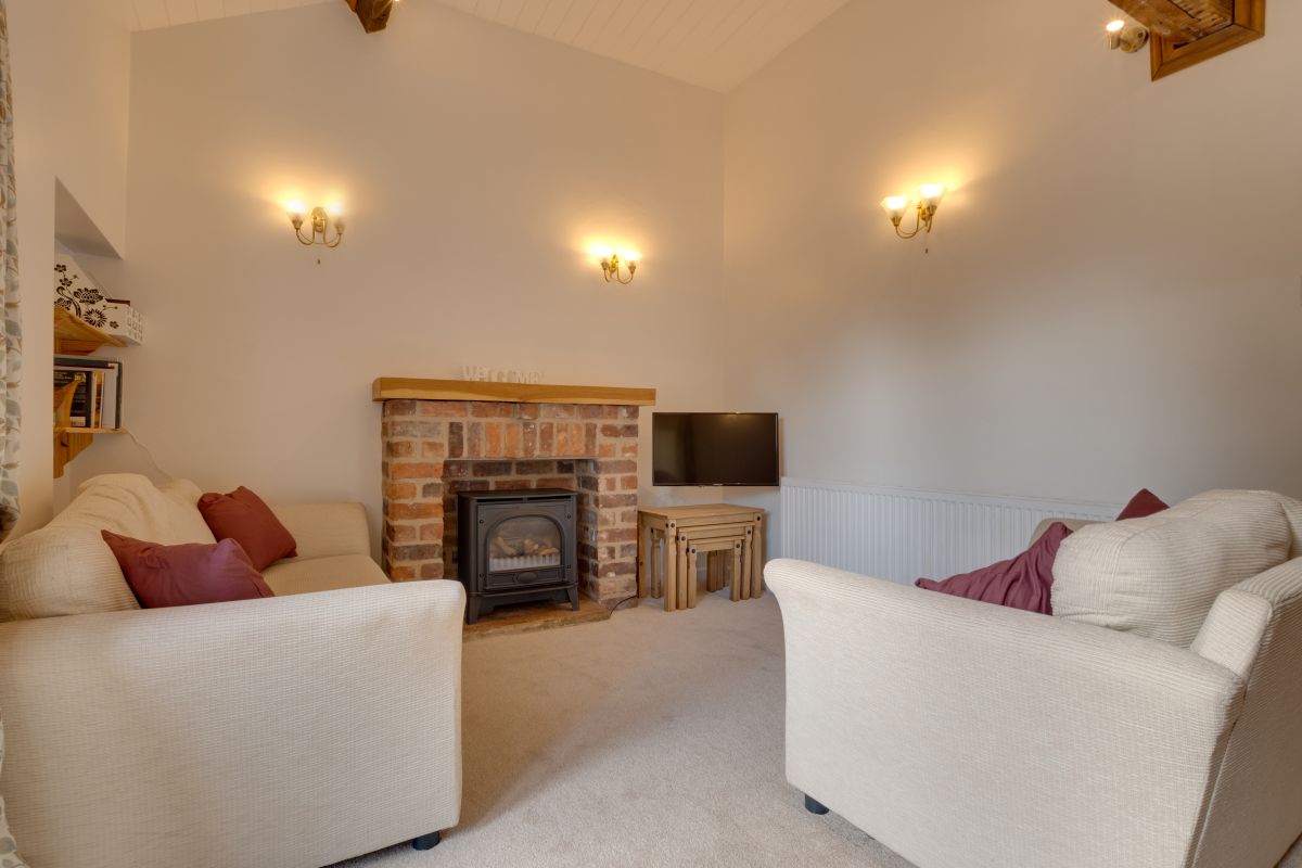 Victoria Cottage, listing photograph 2