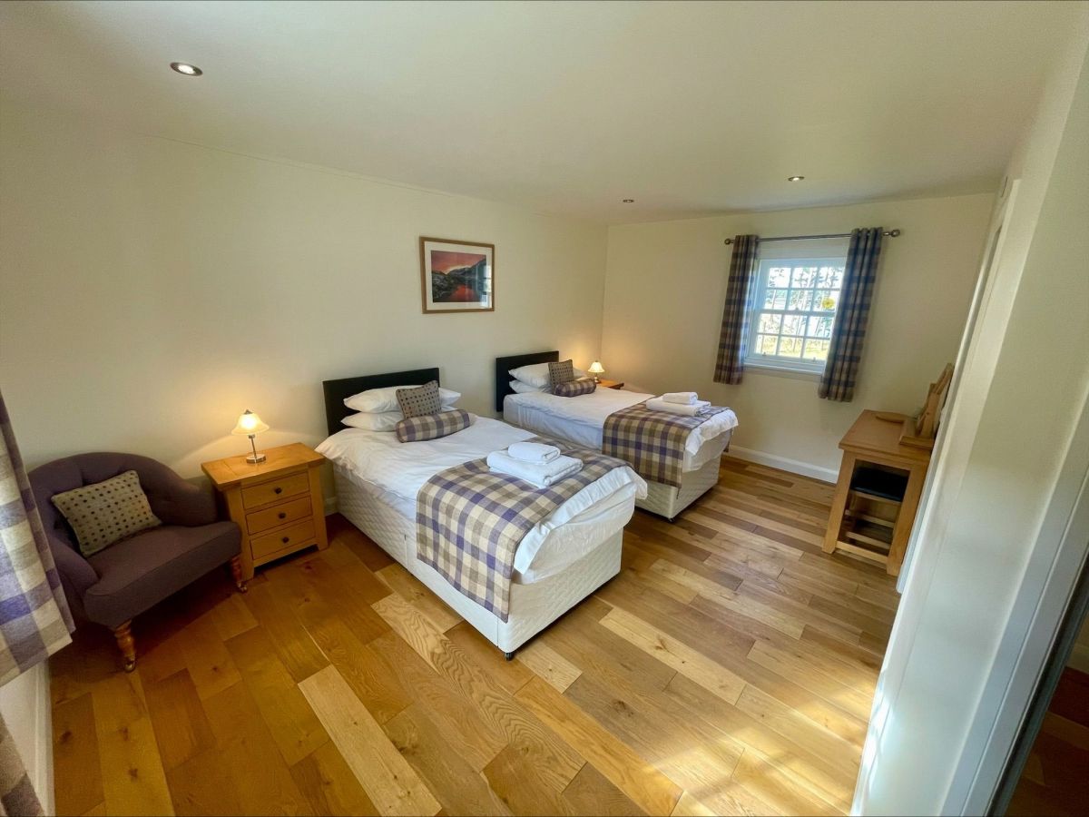 Sherrabeg Cottage, listing photograph 10