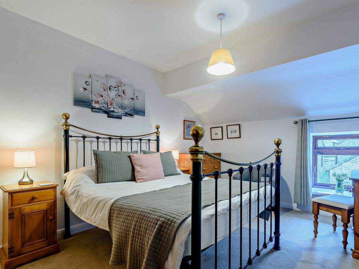 Chapel Cottage - Peak, listing photograph 8