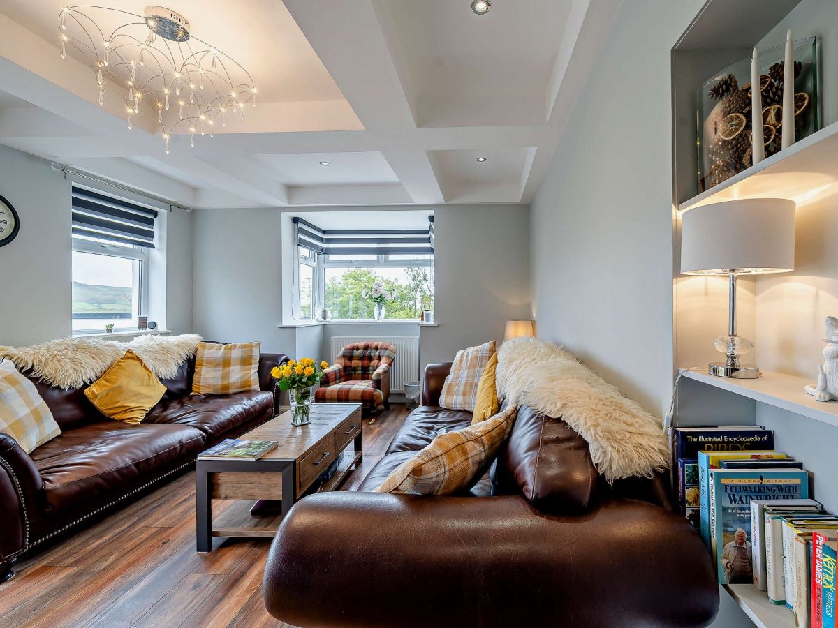 Coombe Bungalow, listing photograph 4