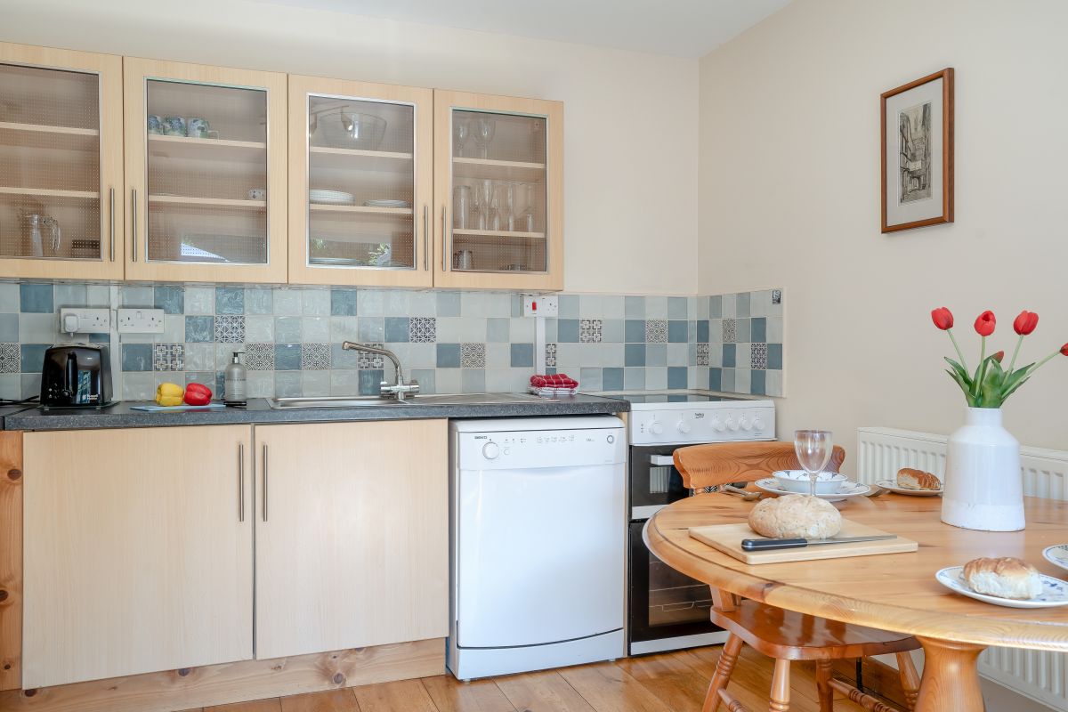 Woodpecker Lodge - Llangenny, listing photograph 10