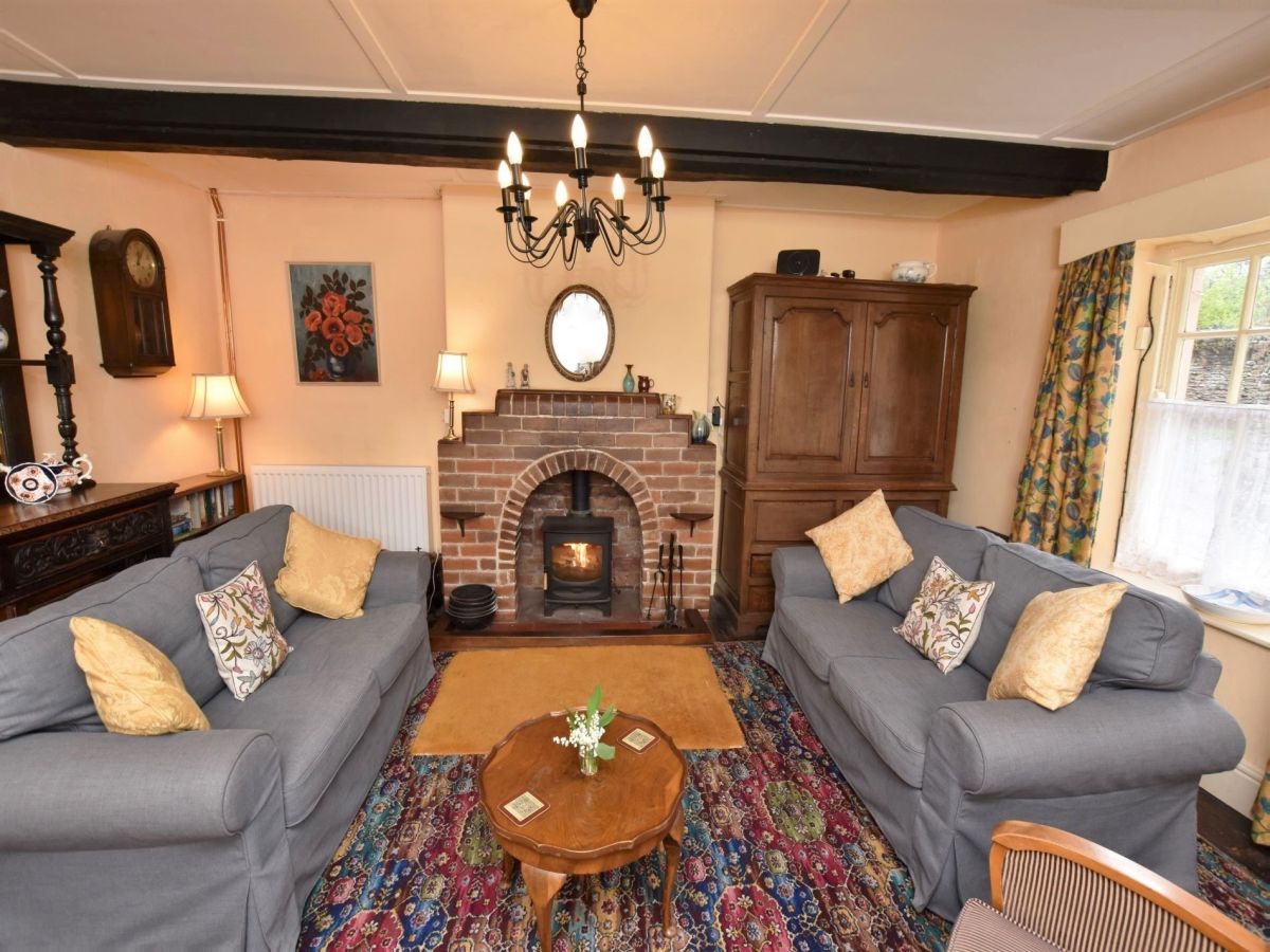 Hendre, listing photograph 3