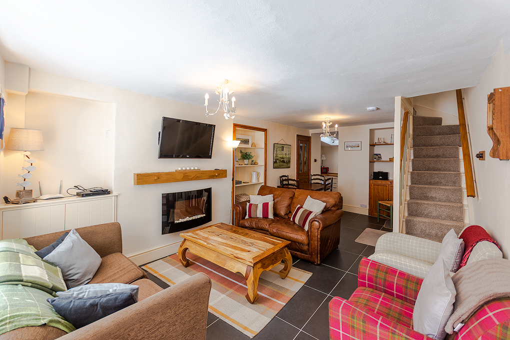 Rock Pool Cottage, listing photograph 2
