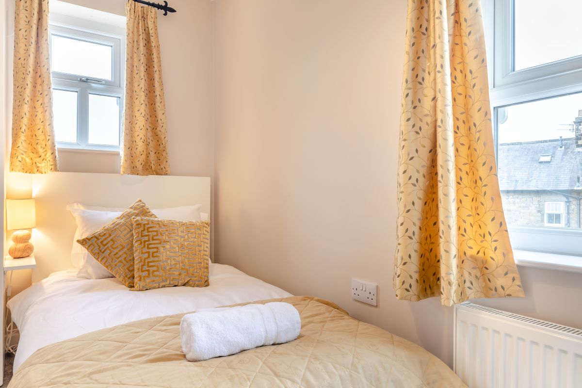 Wisteria Cottage - Eyam, listing photograph 12