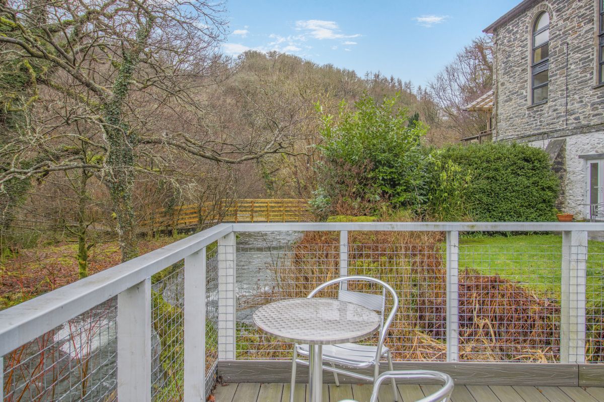Bwthyn Glan Y Dwr, listing photograph 7