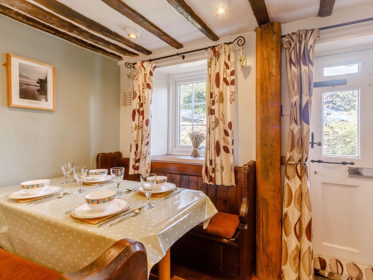 Middle Cottage, listing photograph 6