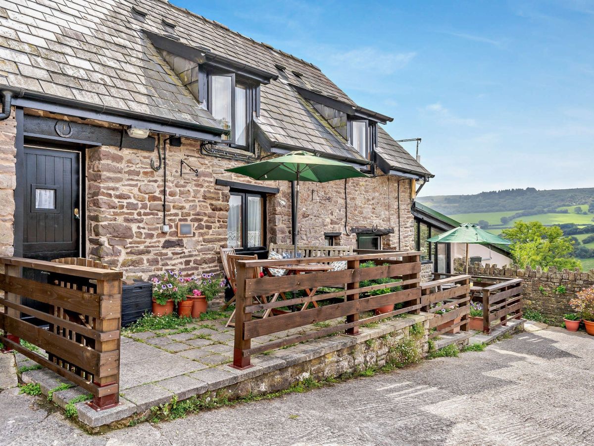 Hafod Cottage, listing photograph 3
