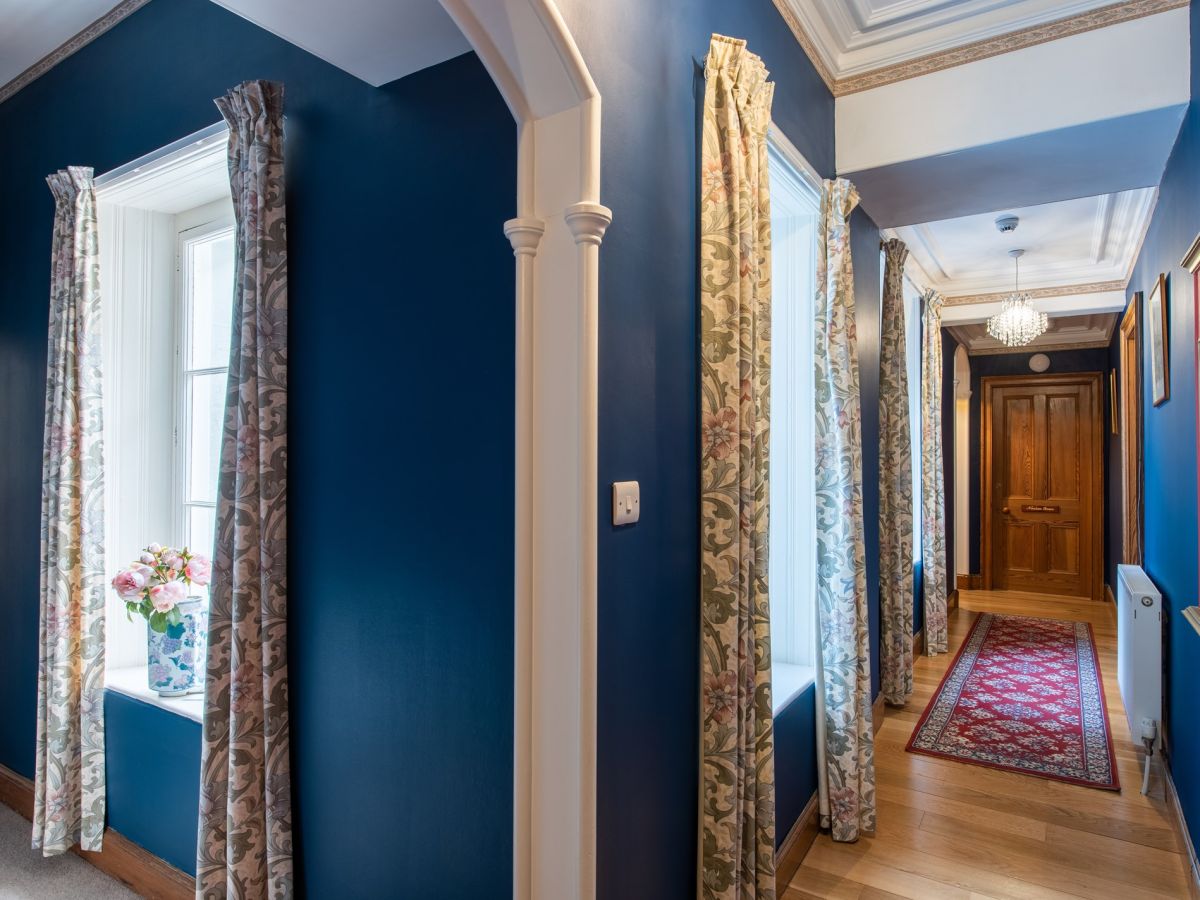 Grand Georgian Mansion, listing photograph 4