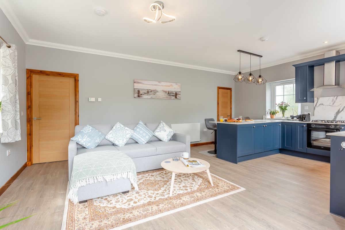 Woodside Cottage, listing photograph 11