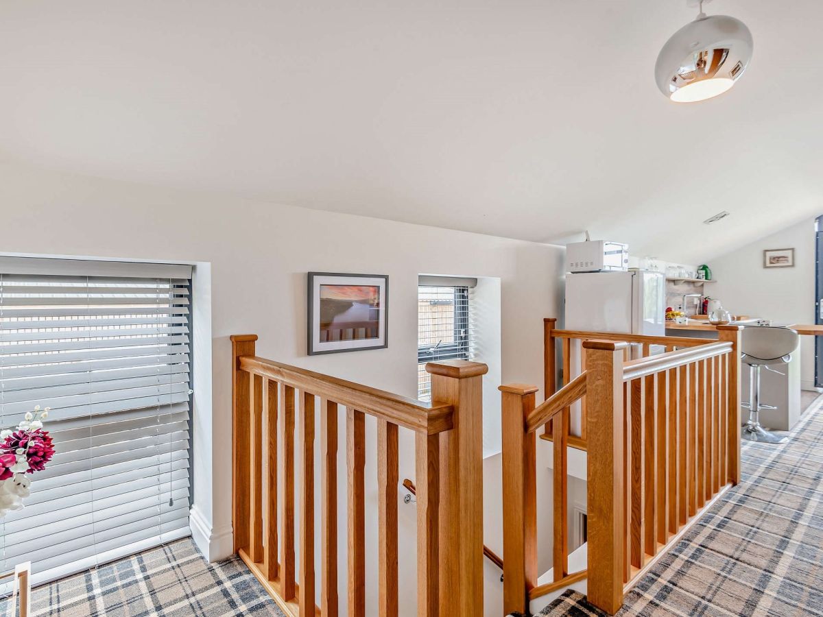 The Hayloft - Midhopestones, listing photograph 6