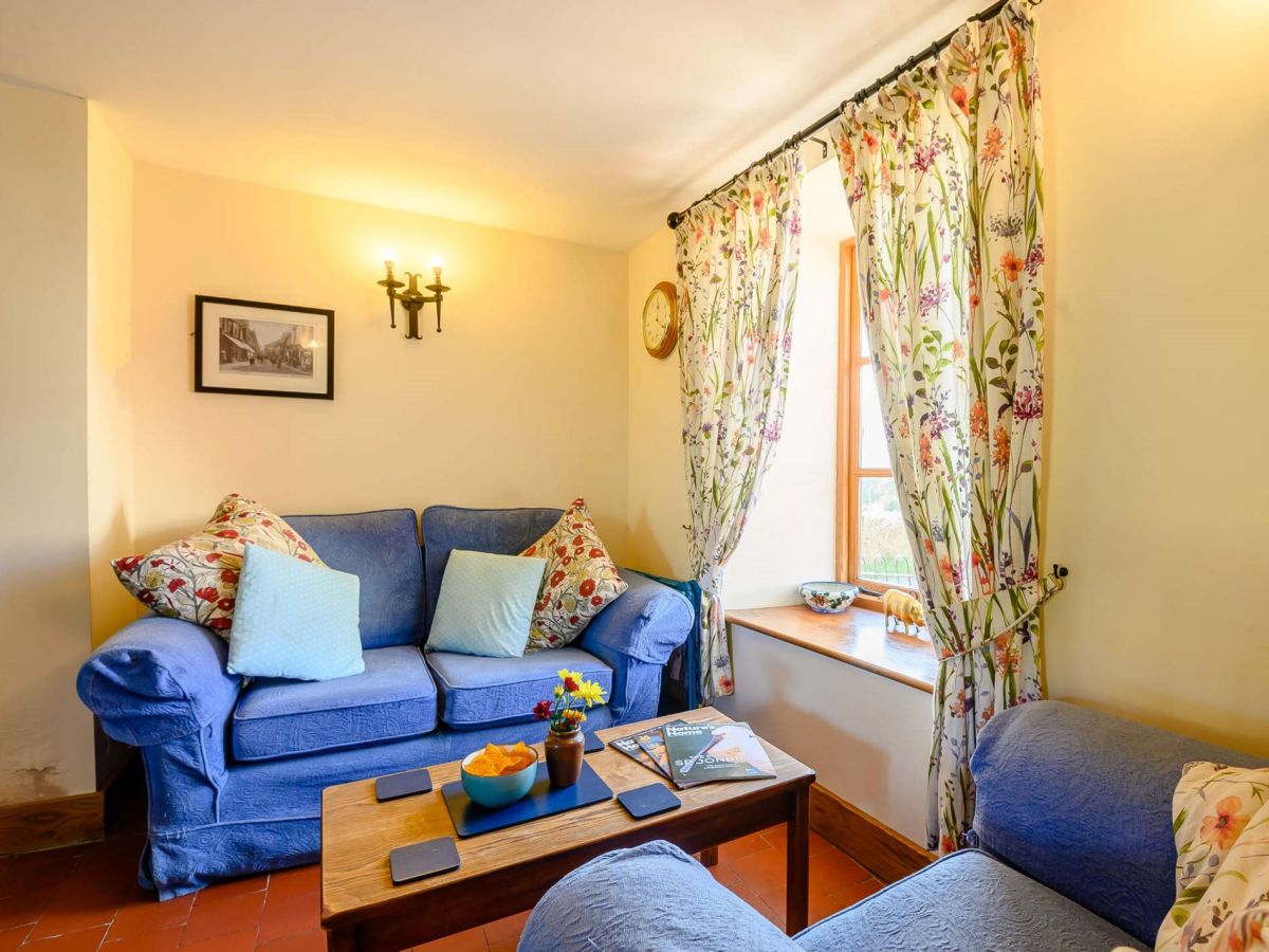 Sugar Loaf Farmhouse, listing photograph 10