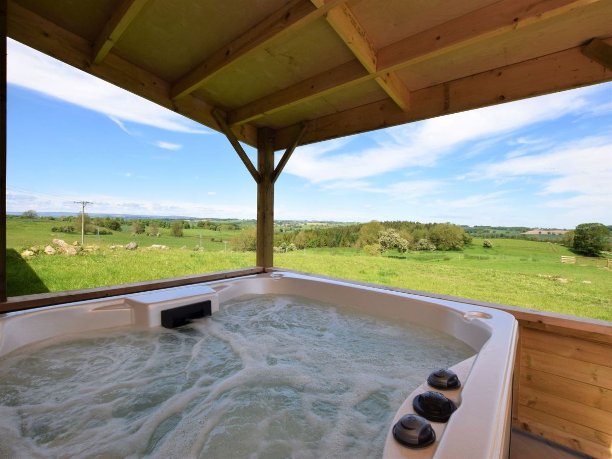 Springhill Farm Cottage, listing photograph 2