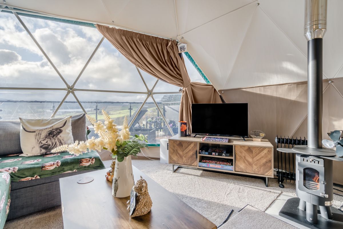 The Highland Dome, listing photograph 8