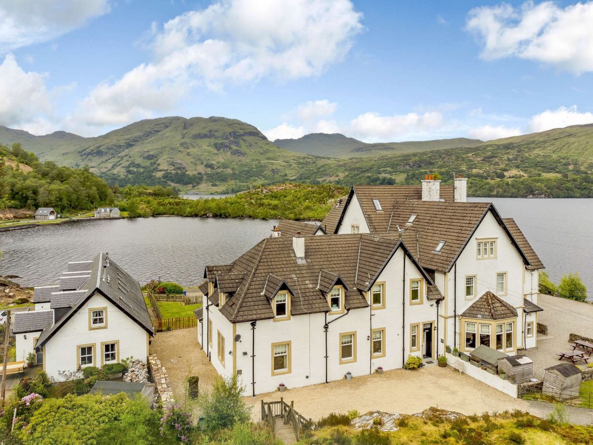 Scott Cottage - Loch Katrine