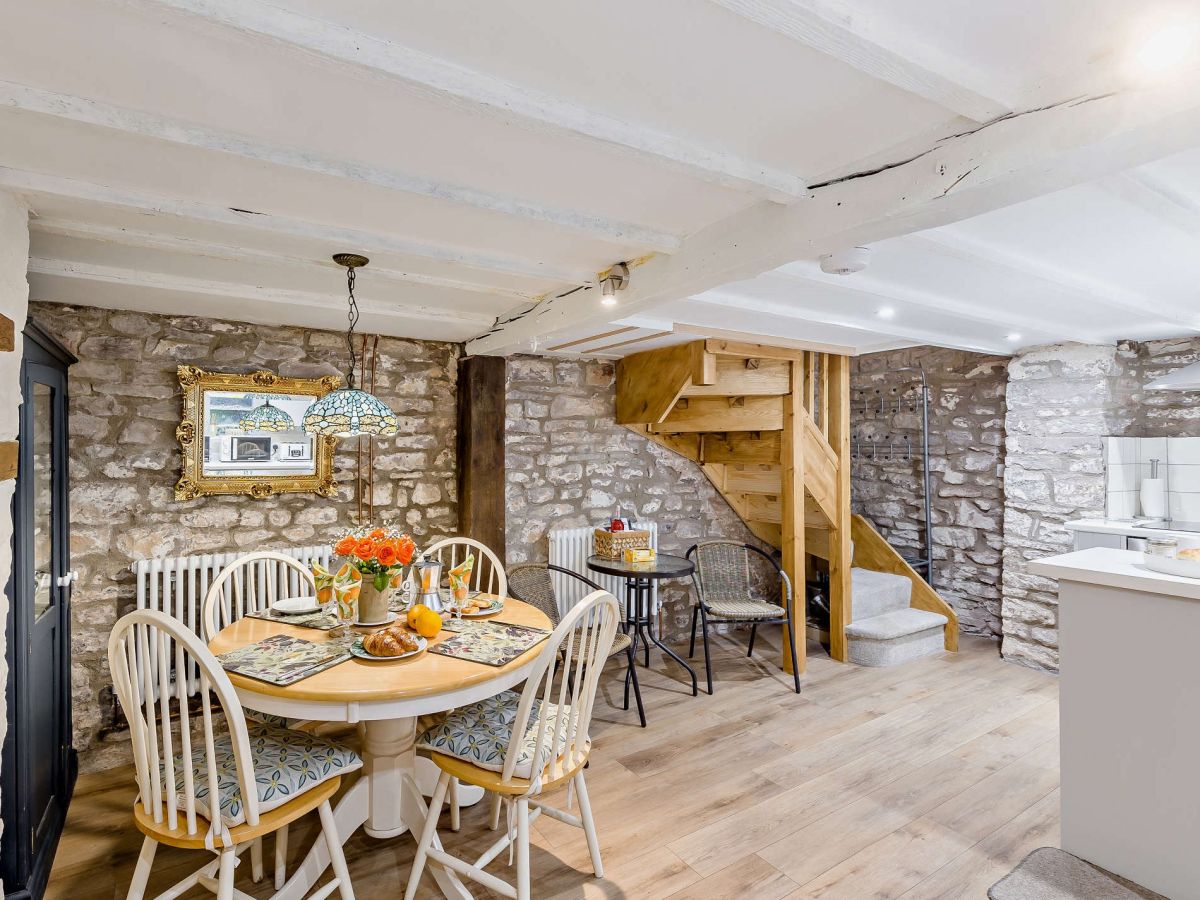 King Charles Cottage, listing photograph 9
