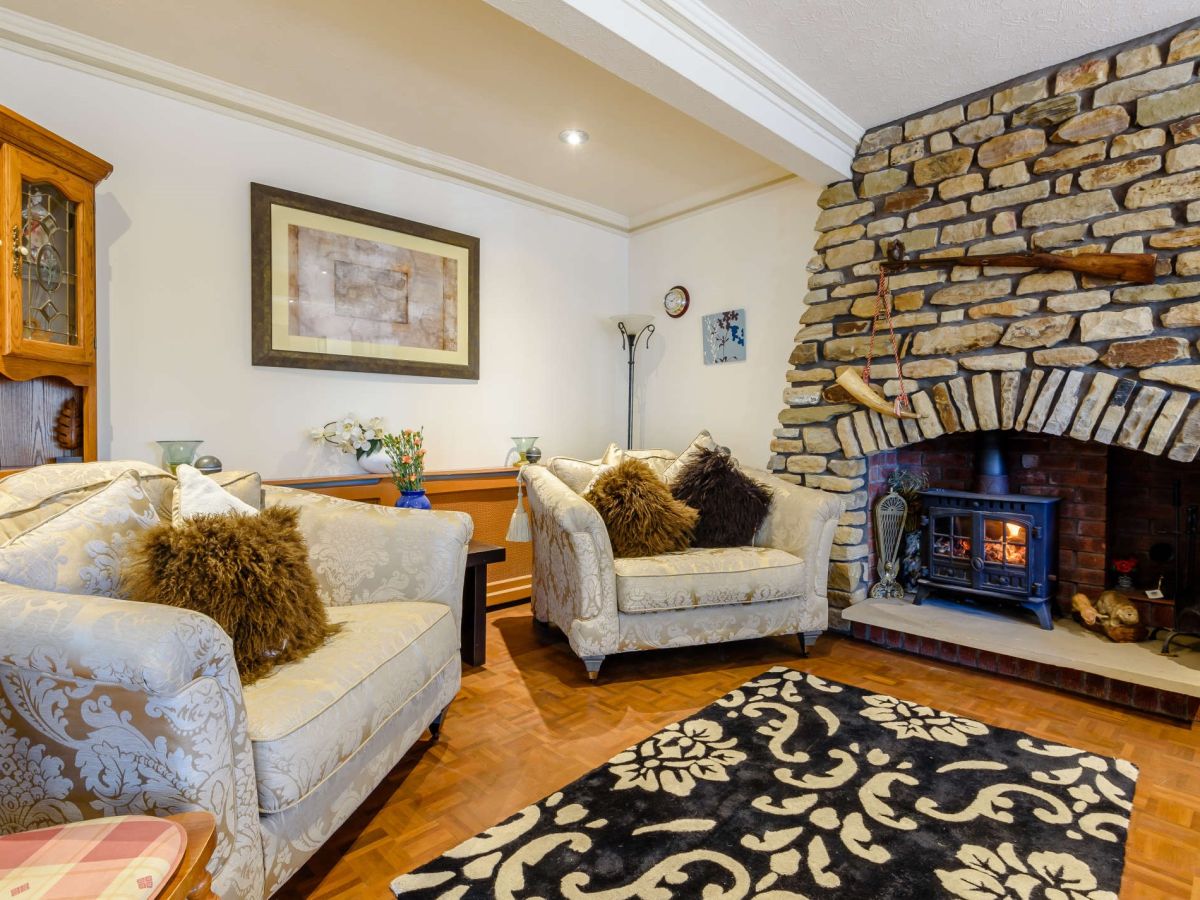 Southwood Chase, listing photograph 6