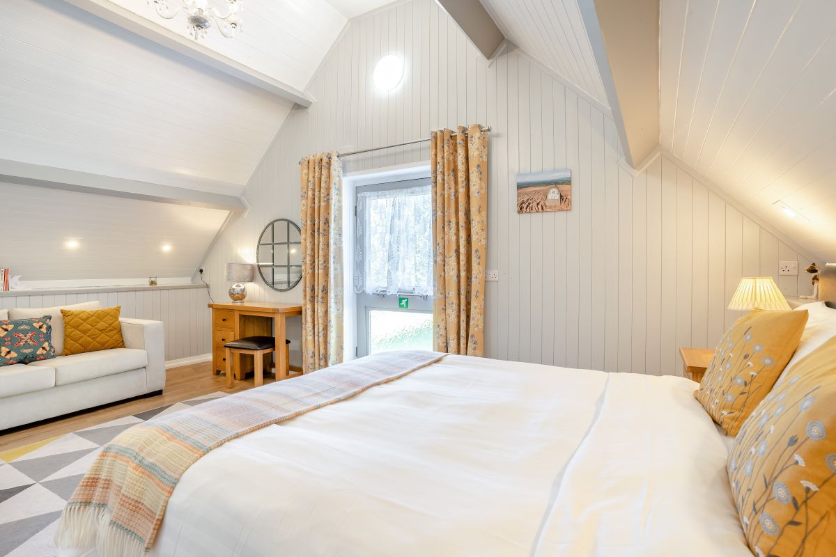 Brecon Beacons Longhouse, listing photograph 11