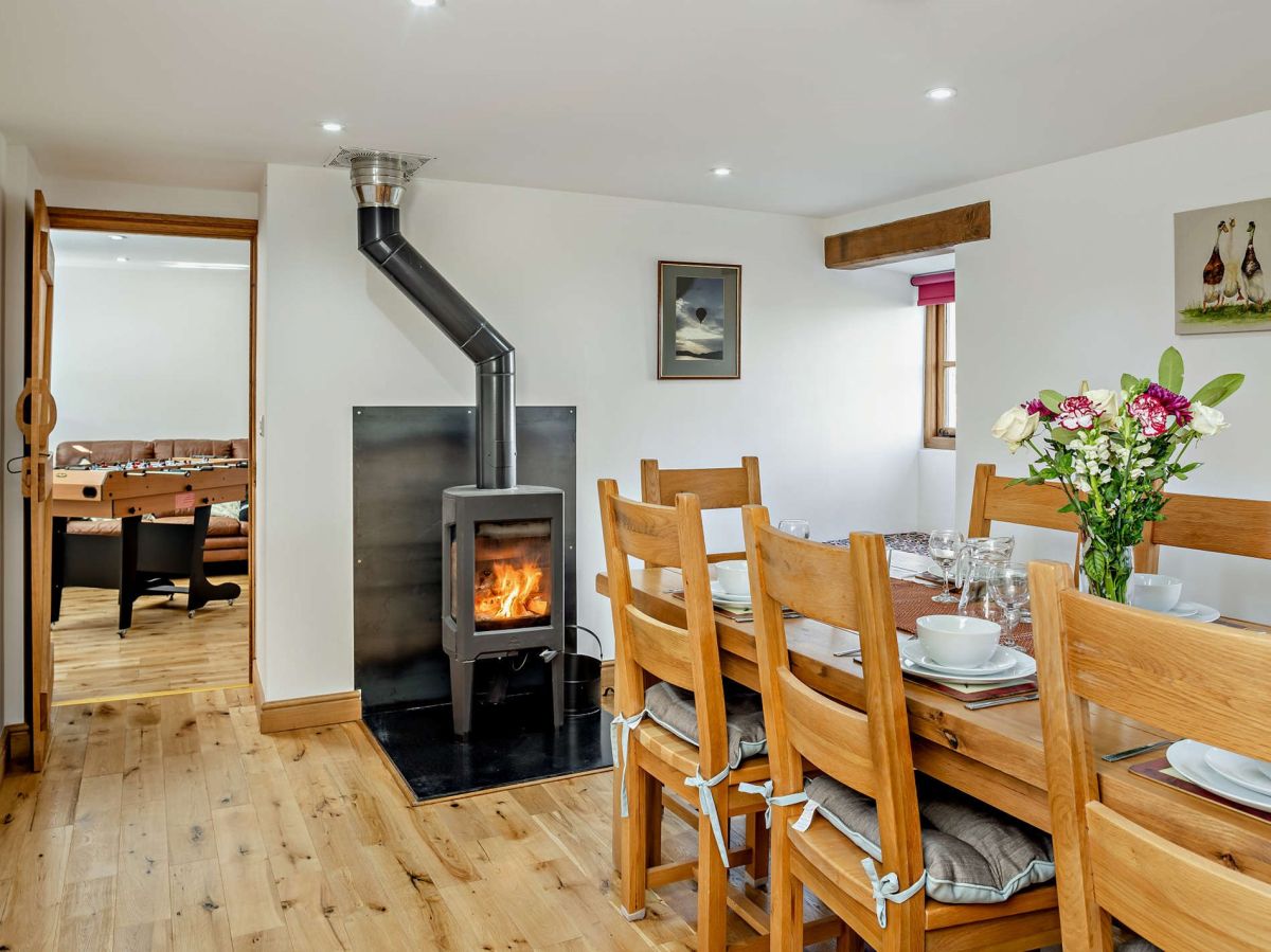 Ty Mawr, listing photograph 8