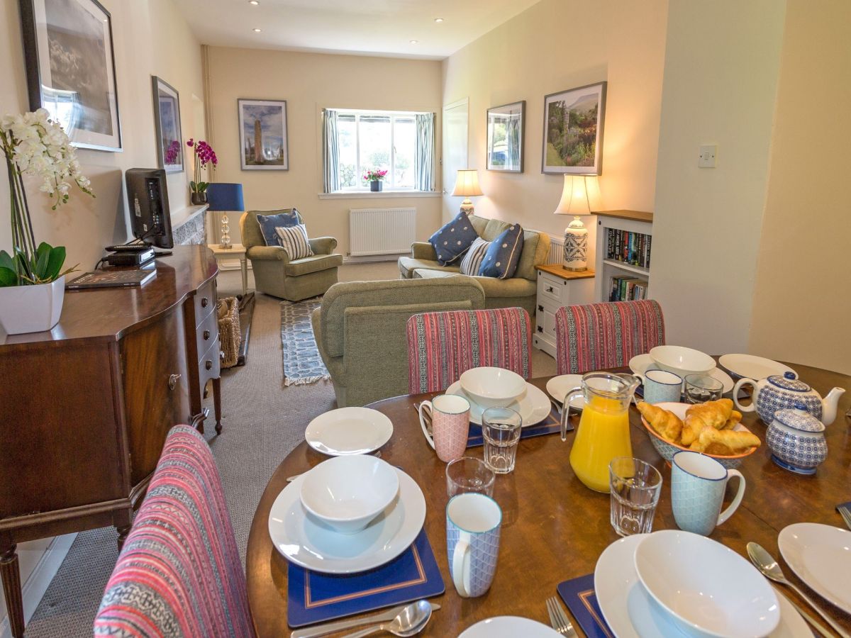 Machrie Farm Cottage, listing photograph 9