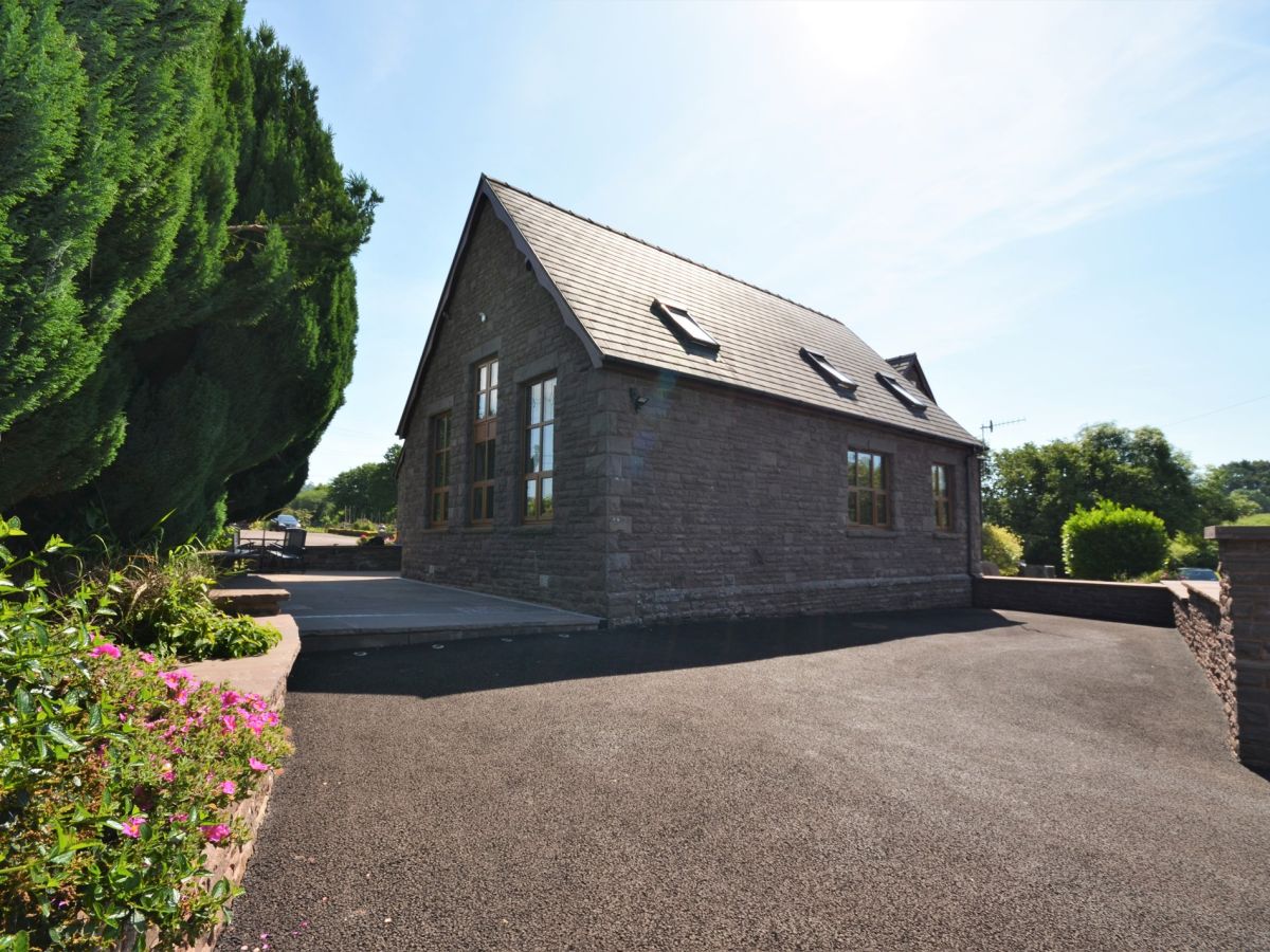 The Old School House Cottage, listing photograph 3