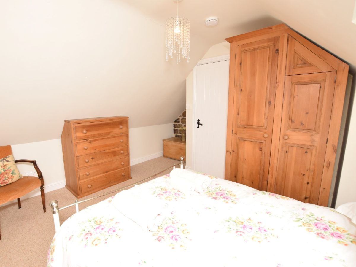 Upper Barn, listing photograph 9
