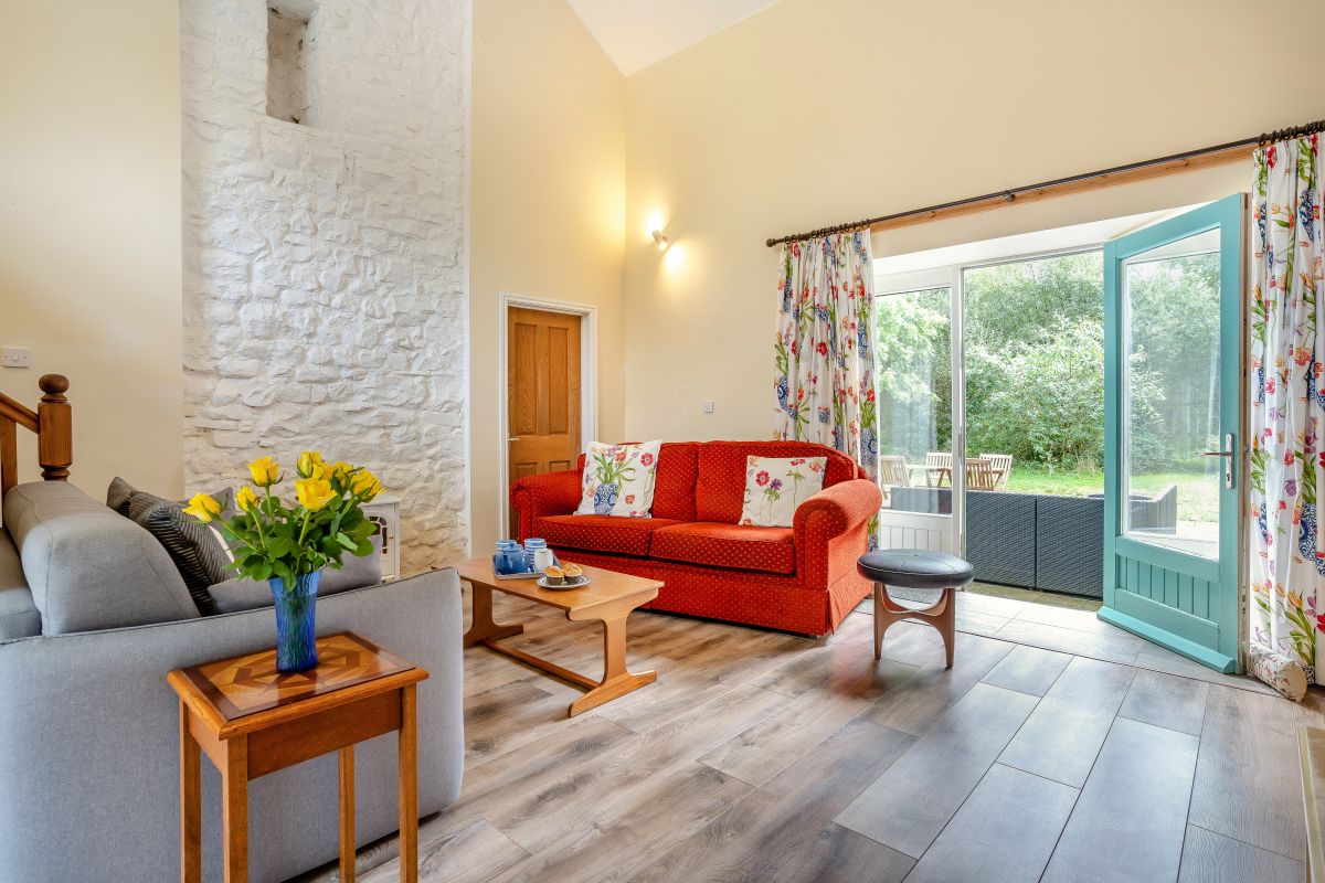 Cynwal Cottage, listing photograph 3