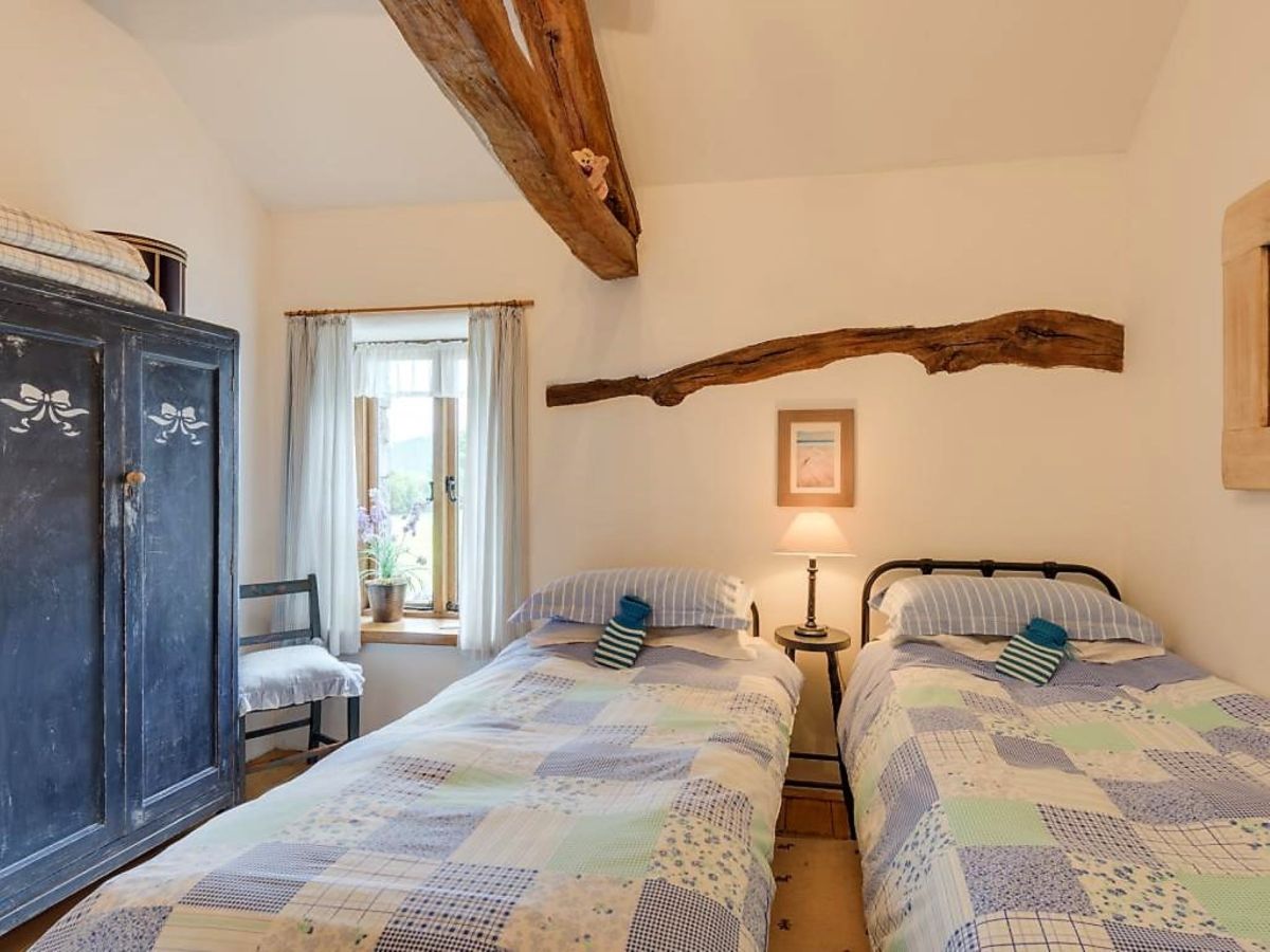 Barn Cottage, listing photograph 7
