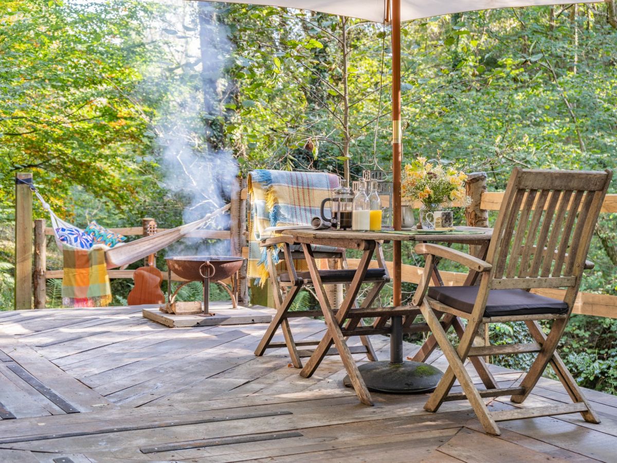 Wood Shack, listing photograph 3