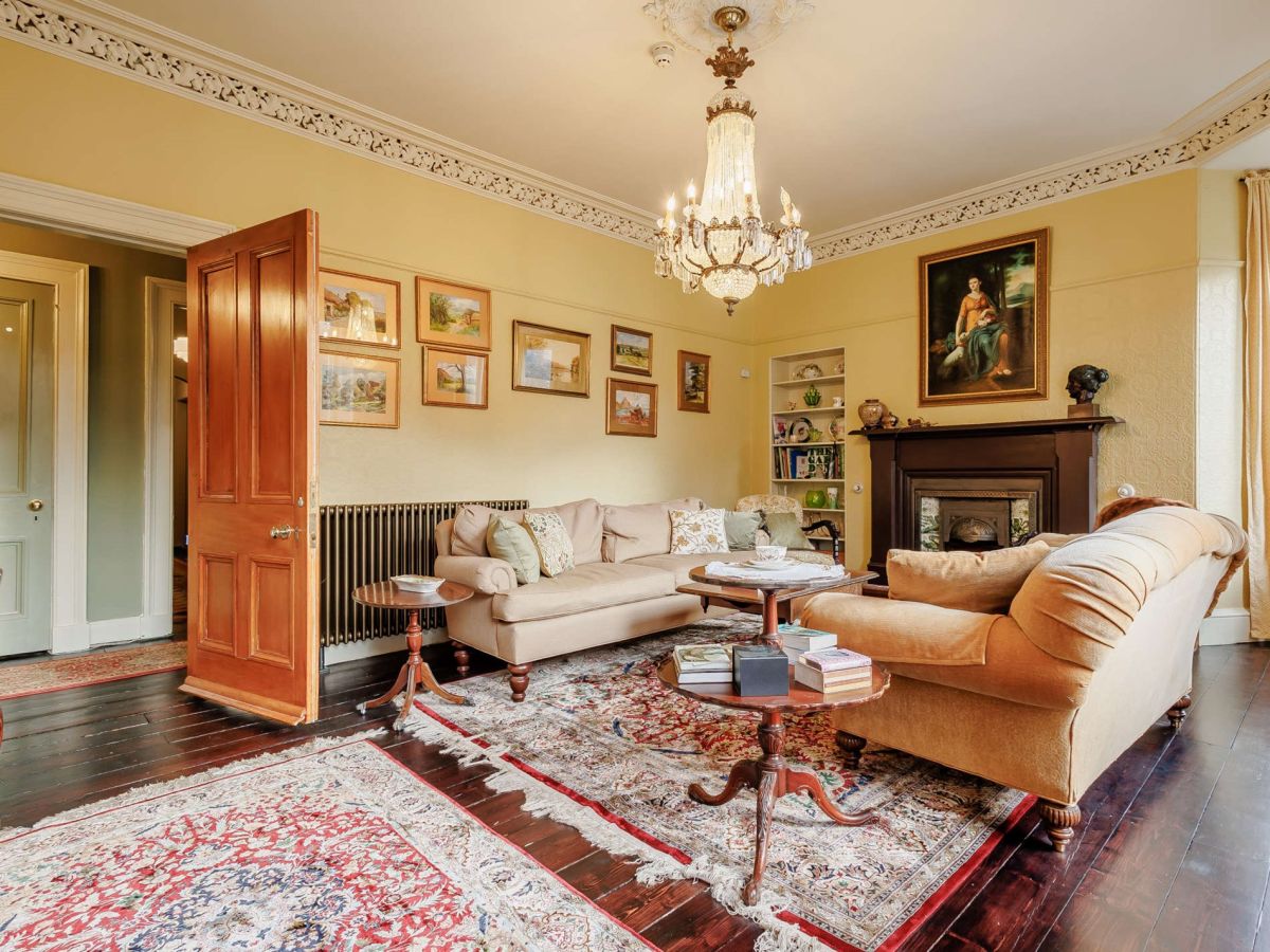 Drummond House, listing photograph 3