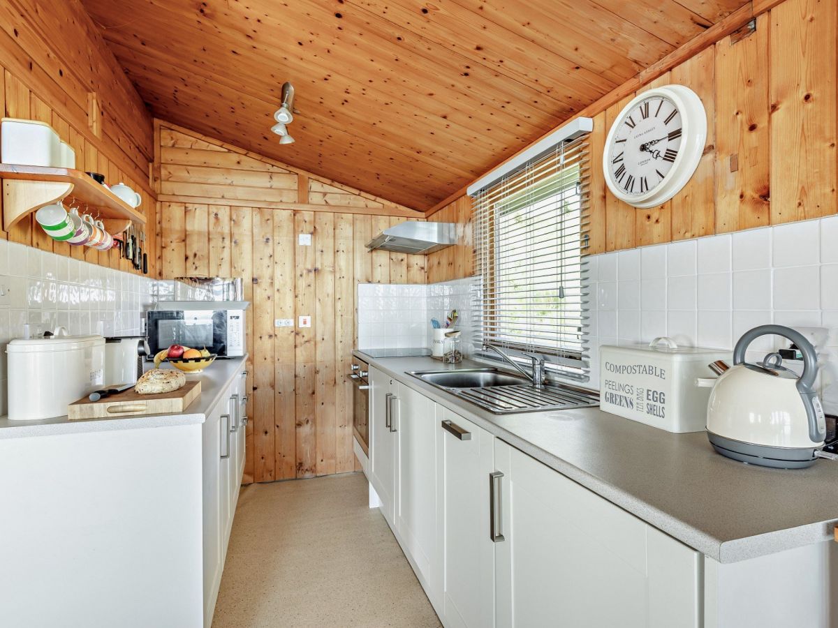 Ty Haf Chalet - Aberdovey, listing photograph 8