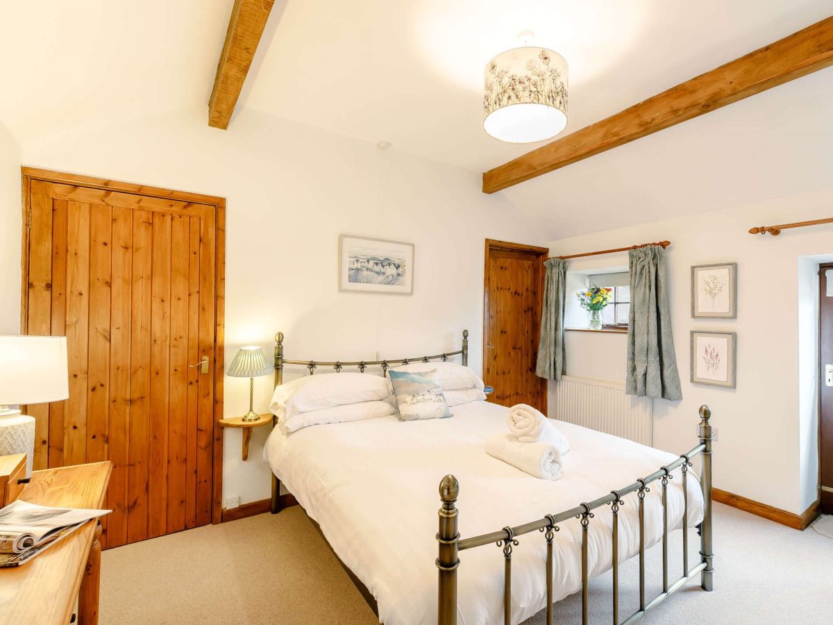 Barn Cottage - Lathkil Dale, listing photograph 8