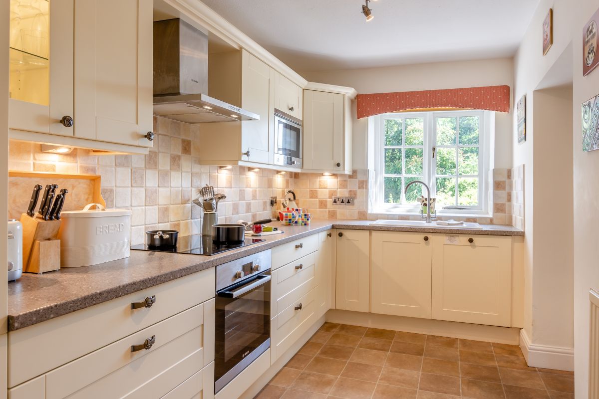 Mill End, listing photograph 8