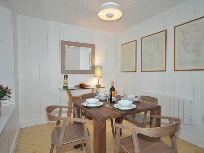 Sgurr Mor House, listing photograph 11