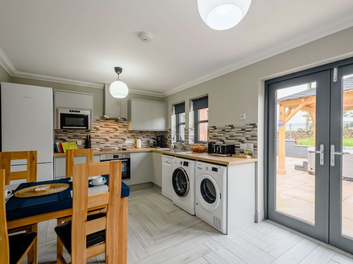 1 Lomond Courtyard, listing photograph 8