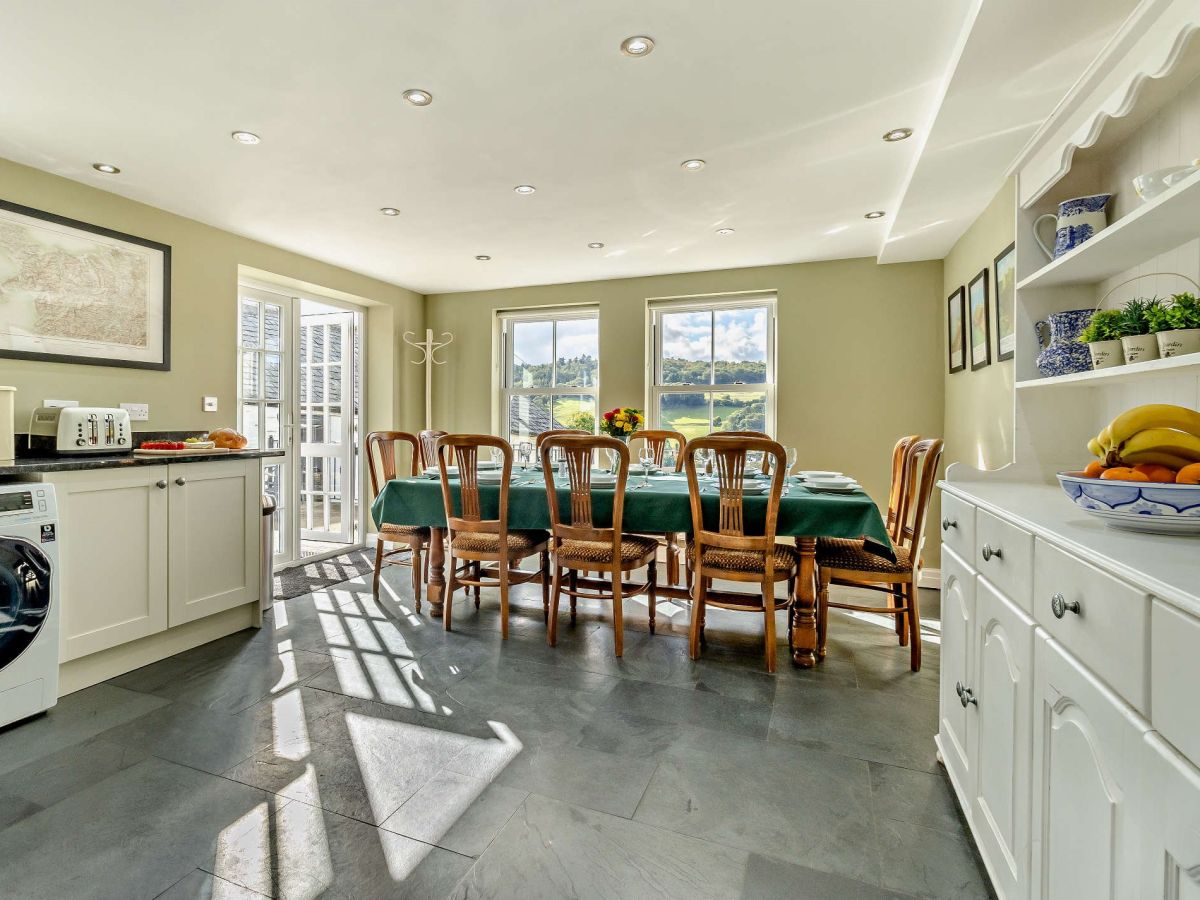 50 Acre House, listing photograph 9