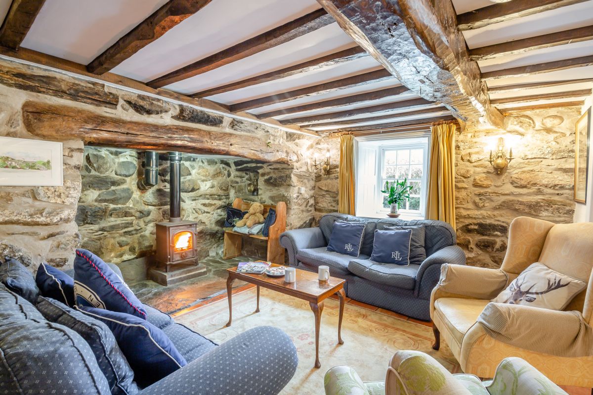 Betws Inn, listing photograph 2