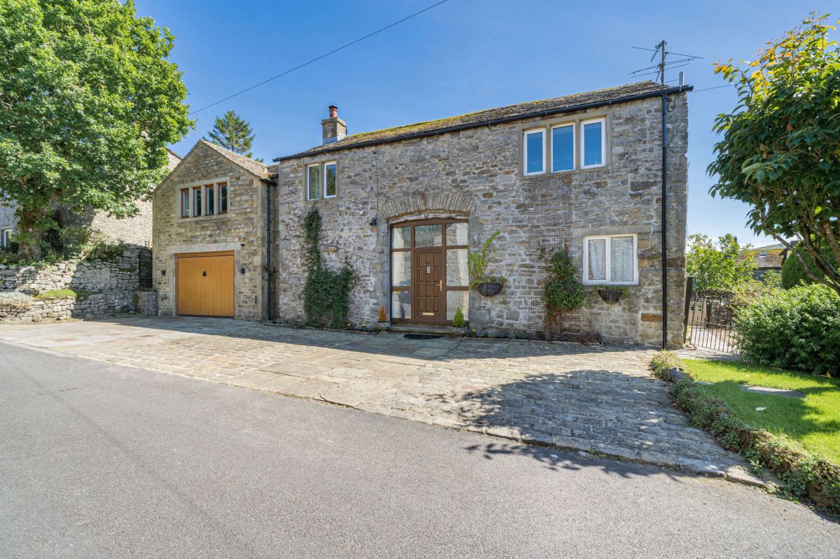 Oak Barn - Starbotton, listing photograph 11