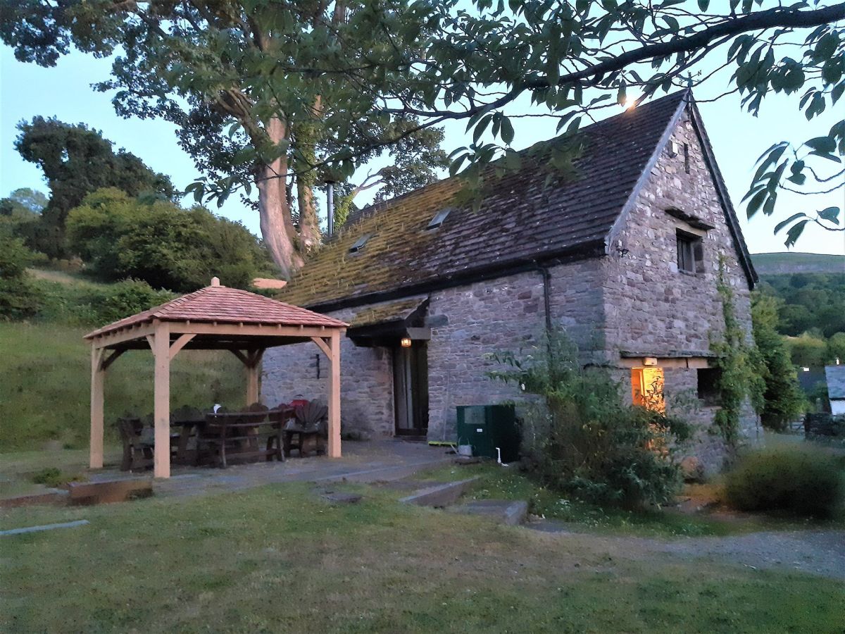Sycamore Barn