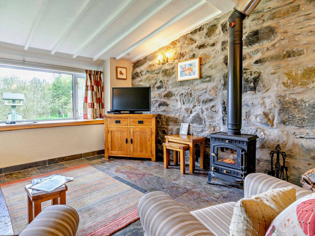 Blacksmiths Cottage, listing photograph 6