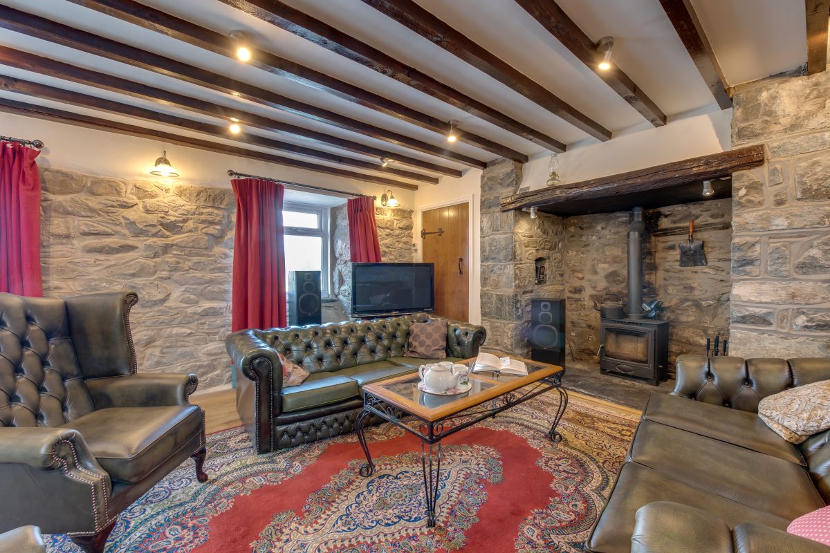 Cyfannedd Uchaf, listing photograph 8
