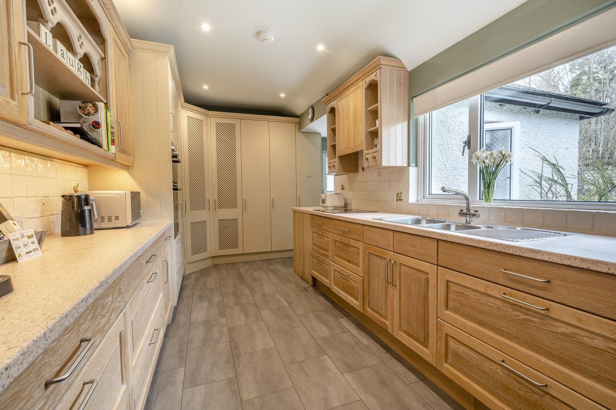 Anniversary Cottage, listing photograph 10