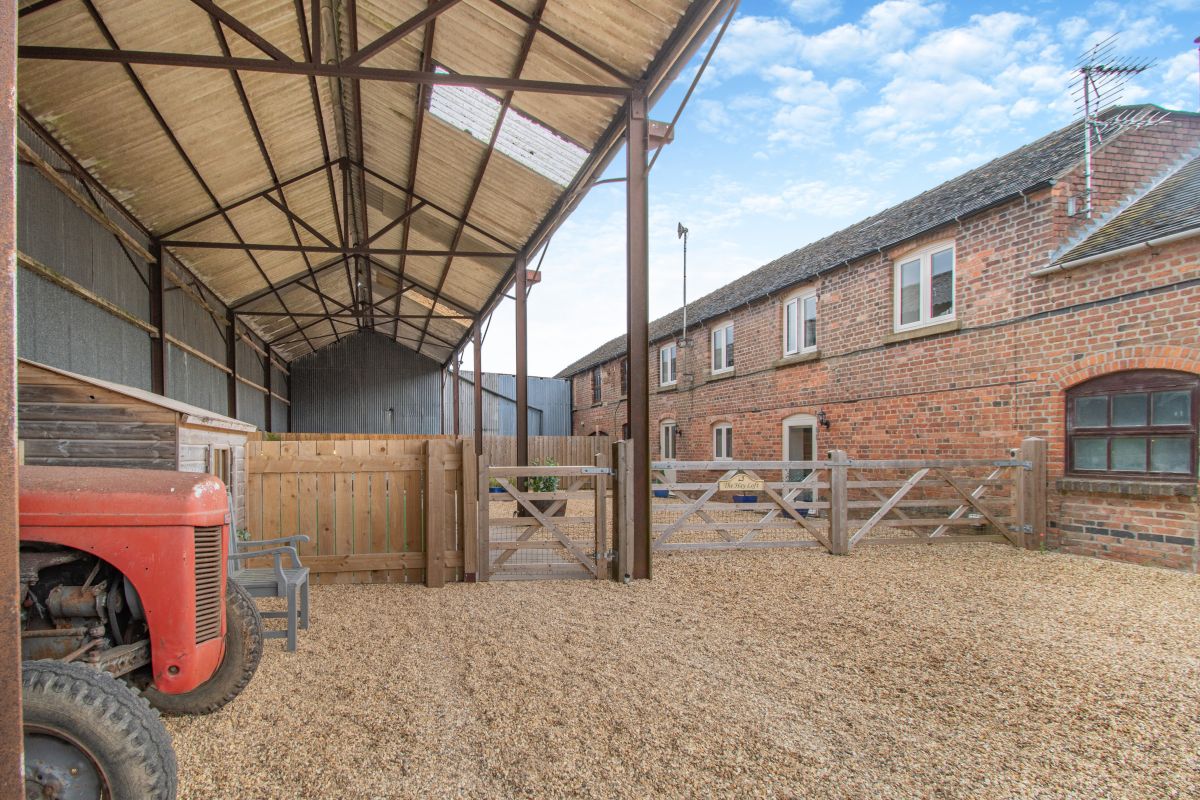 The Hay Loft - Turnditch, listing photograph 3