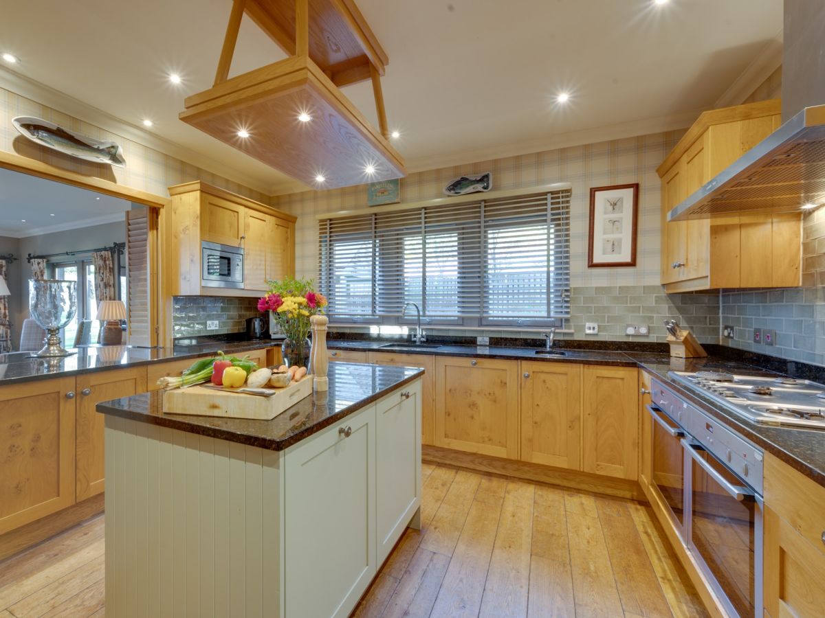 River Lodge, listing photograph 9