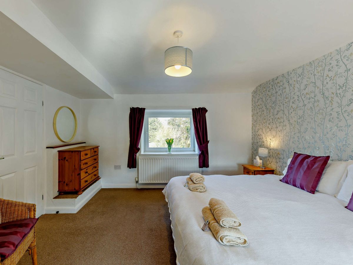 Mews Cottage - Tansley, listing photograph 8