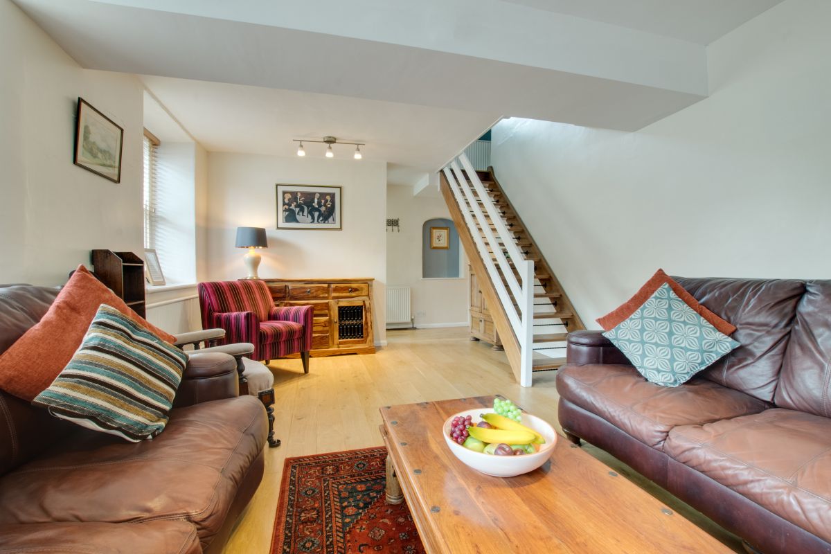 Jaret House, listing photograph 2