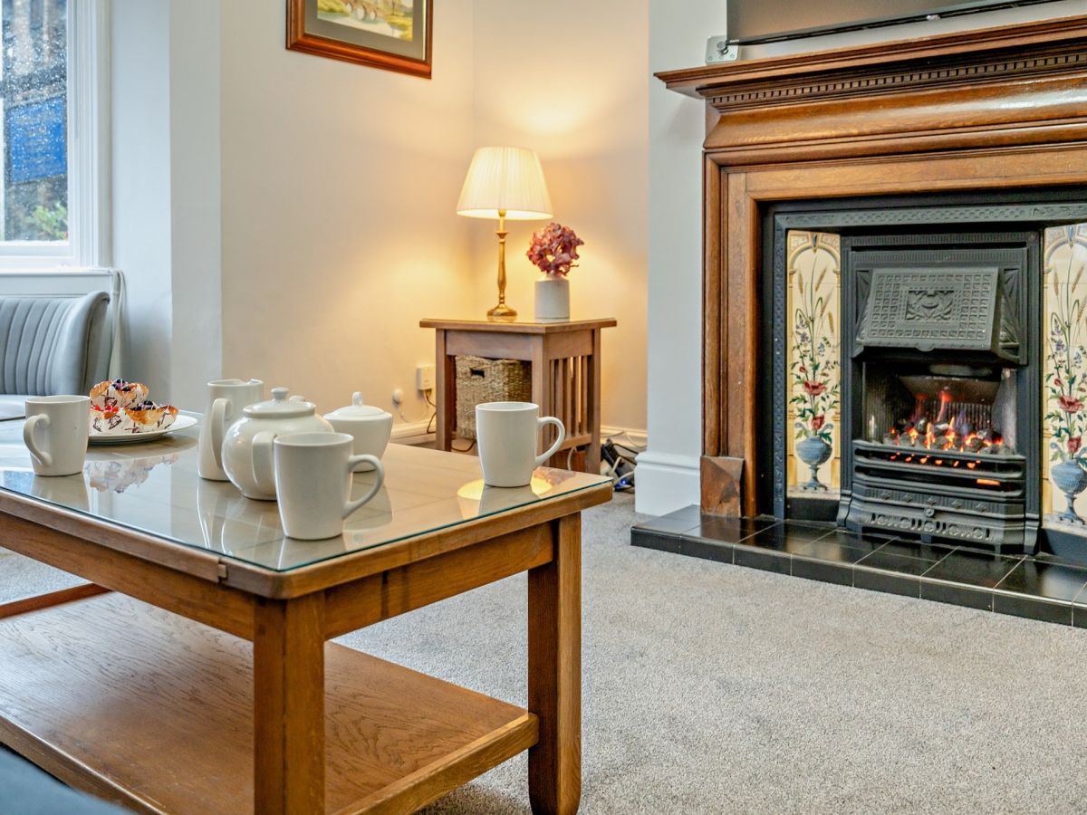 Newlands House, listing photograph 7
