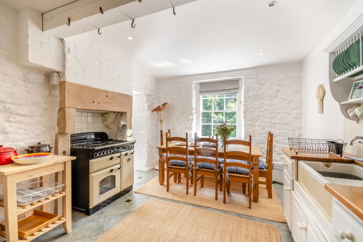 Riverside House - Matlock Bath, listing photograph 4