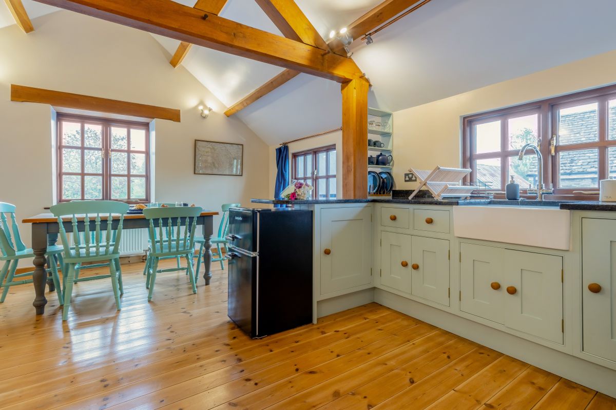 Coach House Cottage, listing photograph 3