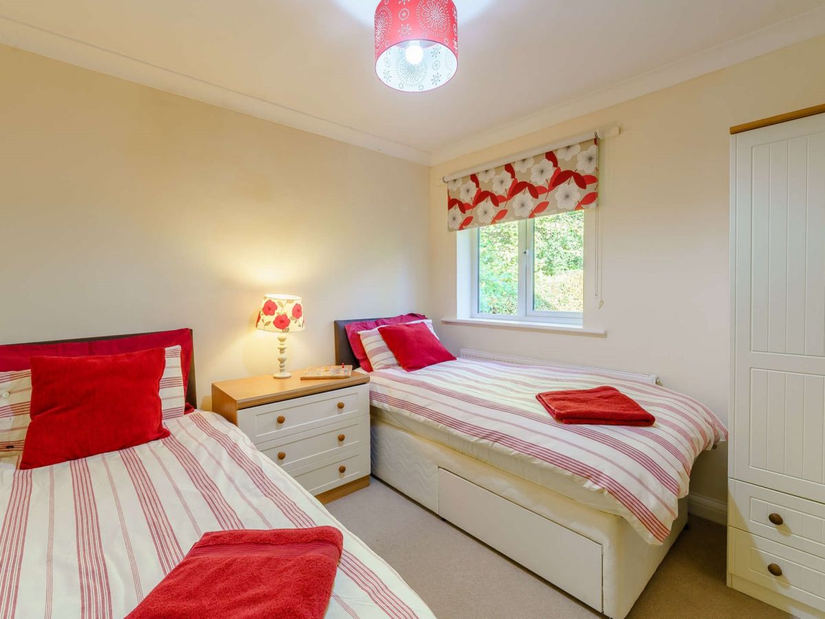 Spout Close Cottage, listing photograph 8